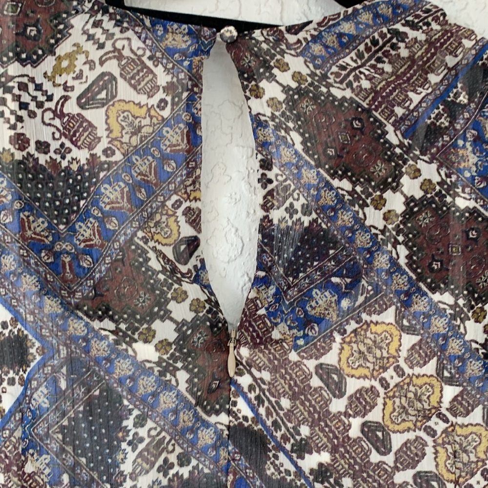 Calvin Klein Faux Wrap Chiffon Printed High low bohemian style dress. - Picture 10 of 13